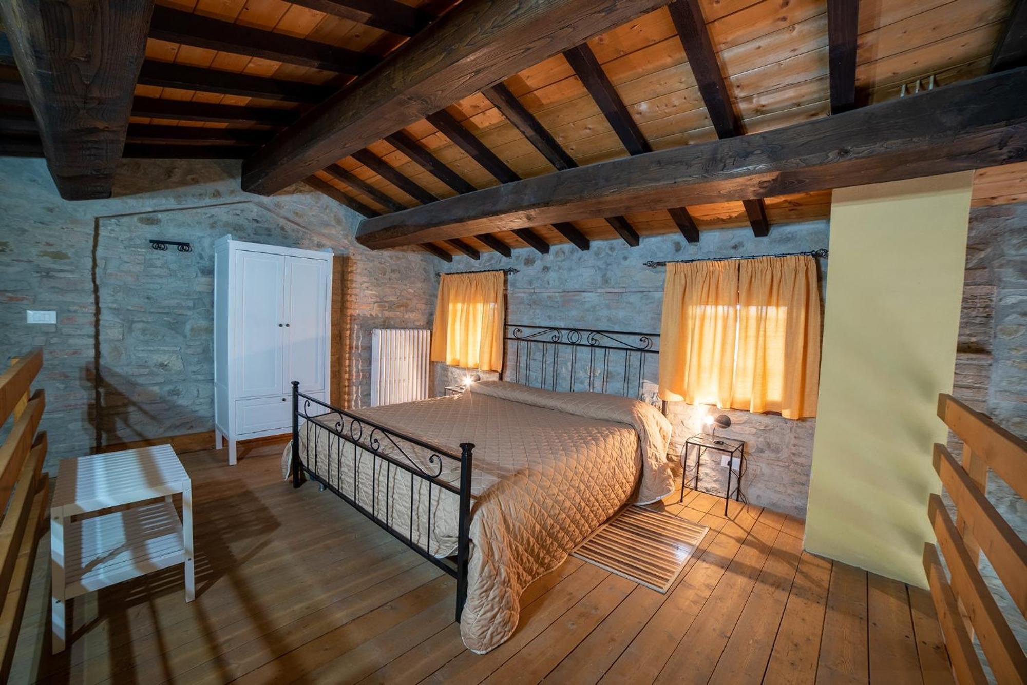 Tenuta Di Caiolo Паникале Екстериор снимка