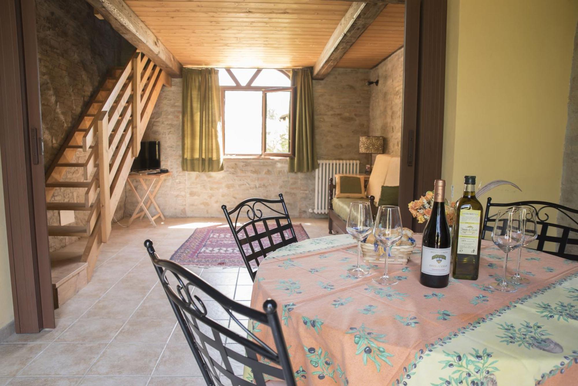 Tenuta Di Caiolo Паникале Екстериор снимка